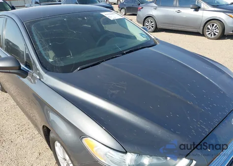 2016 Ford Fusion S z USA, uszkodzony, nr VIN 3FA6P0G73GR258117